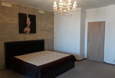 13 Septembrie, garsoniera lux, stradal, proprietar - 2