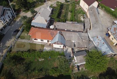 Casă cu 4 camere cu Teren 777 Mp în Central