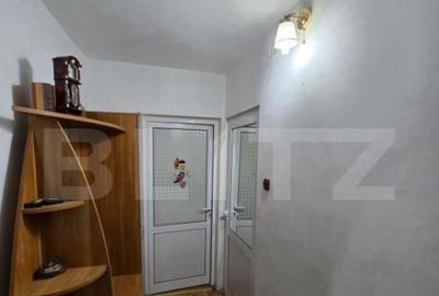 Apartament cu 2 camere, decomandat Zona Sara - 4