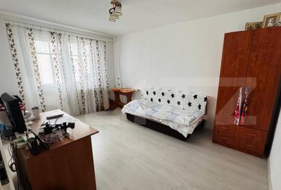 Garsoniera de vanzare, 35 mp, cu balcon si pivnita - zona Va - 1