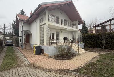 Casă individuală cu 6 camere cu Canalizare în Pipera - 1