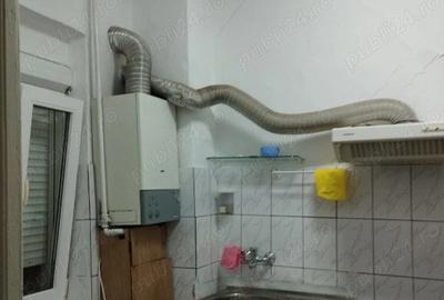 Casa cu 3 camere ~ zona Liceul de Arte ~ 170mp ~ Pret: 75.000 neg. - 1