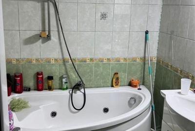 Apartament cu 3 camere în Cetate - 4