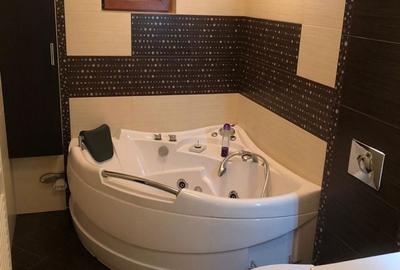 Apartament cu 3 camere decomandat în Central - 2