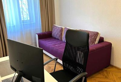Apartament cu 3 camere decomandat în 13 Septembrie - 7