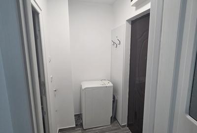 Garsonieră decomandată în Central - 9
