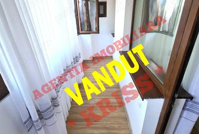 Apartament cu 3 camere decomandat în Central - 8