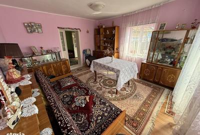 Casă cu 3 camere în Scobâlțeni - 1