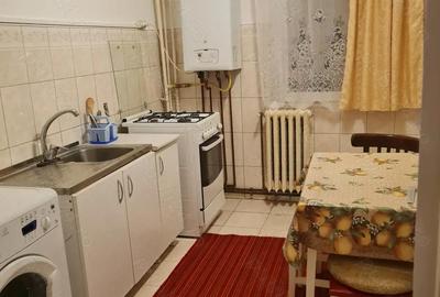 Apartament cu 2 camere decomandat în Tătărași - 3