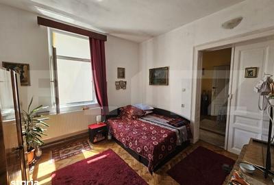 Casă cu 6 camere cu Teren 1000 Mp în Central - 3