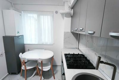 Garsonieră decomandată în Valea Adâncă - 2