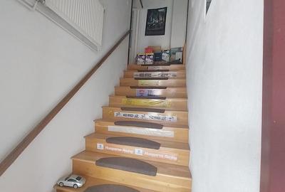 Casă individuală cu 9 camere cu Teren 1300 Mp în Central - 9