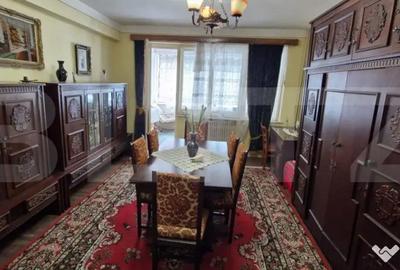 Apartament cu 3 camere decomandat în Central - 7