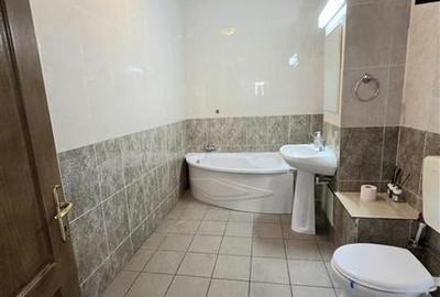 Spatiu de Birou, 120 mp, Amplasat pe Bulevardul Mamaia in Zona Capitol - 10