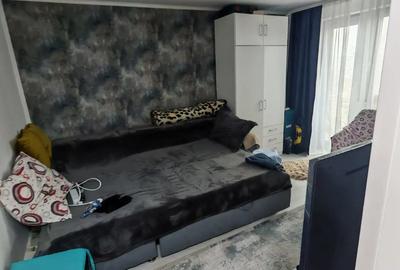 Inchiriez Garsoniera - 2