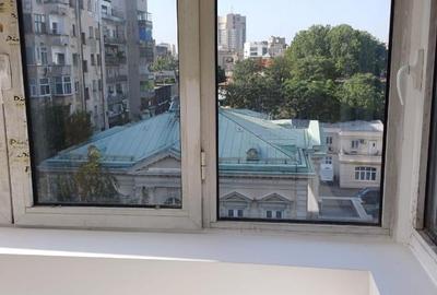 Apartament cu 3 camere semidecomandat în P-ța Romană - 4