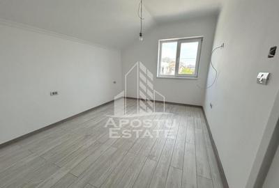 Casă cu 4 camere cu Teren 325 Mp în Becicherecu Mic - 17