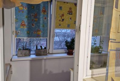 Apartament cu 2 camere decomandat în Calea București