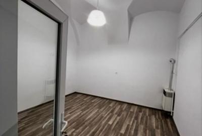 Spațiu comercial, de 25 mp, în Ultracentral - 3
