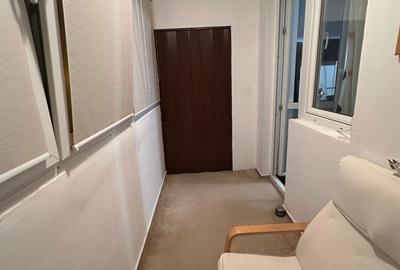 Apartament cu 3 camere semidecomandat în Berceni - 8
