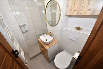 Apartament cu 4 camere decomandat în Micro 17 - 7