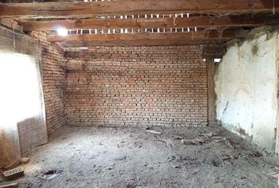 Casă individuală cu 6 camere cu Teren 1129 Mp în Berliște - 13