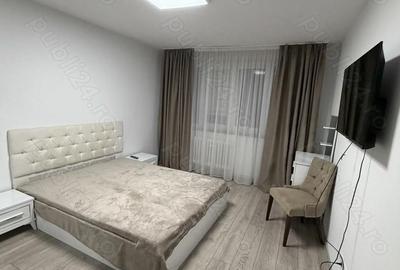 Apartament cu 3 camere decomandat în Central - 3