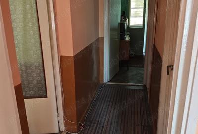 De vanzare apartartament - 1