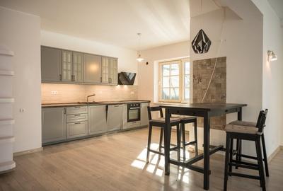 Duplex cu 5 camere cu Teren 400 Mp în Central - 2