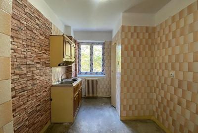 Giurgiu  ocazie- Aleea Alexandriei  ap 3 cam circular 4/4, - 9