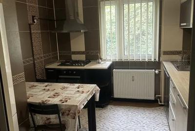 Apartament cu 3 camere semidecomandat, mobilat în Berceni - 6