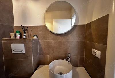 Casă cu 4 camere cu Teren 100 Mp în Nicolae Bălcescu - 1