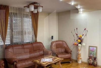 Casă cu 5 camere cu Teren 800 Mp în Central - 6