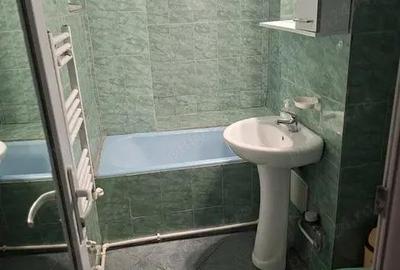 Garsonieră decomandată în Central - 1