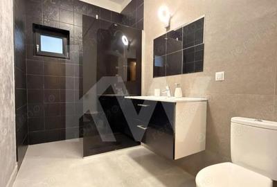 Apartament cu 3 camere decomandat în Central - 2