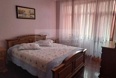 Casa/Vila de Inchiriat COPOU - 3000 euro - 17