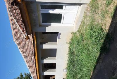 Vand casa la Macea - 2