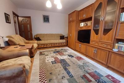 Apartament 2 camere, decomandat, etaj 2, Nicolina - 2