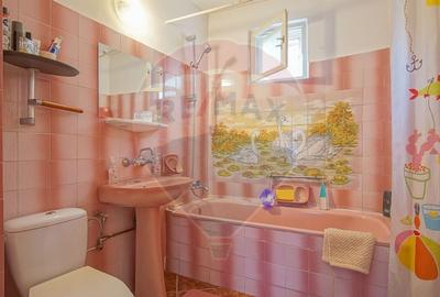 Casă cu 5 camere cu Garaj în Dârste - 9