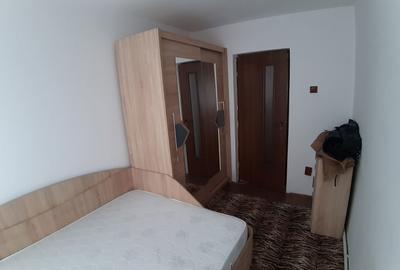 Apartament cu 2 camere decomandat în Gojdu - 8