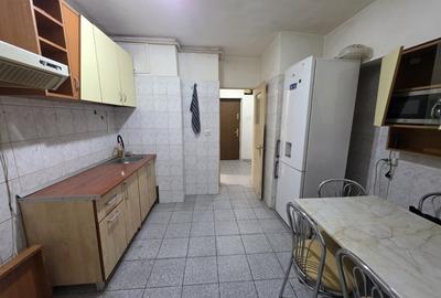 Piata Muncii, Decebal, 10 minute metrou, chiar pe Agricultori - 8