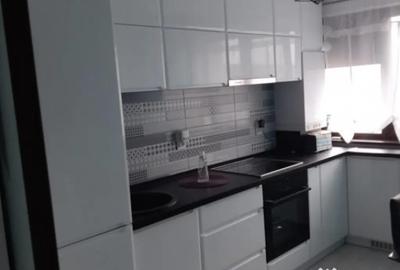 Apartament cu 3 camere semidecomandat în Gării - 12