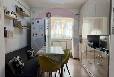 Apartament cu 2 camere de vânzare, etaj 3- zona Nord - 4