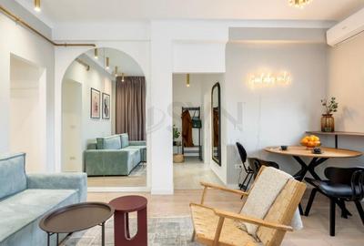 Spațiu comercial, de 105 mp, în P-ța Romană - 11