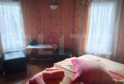 Casă cu 7 camere cu Teren 510 Mp în Predeal - 12