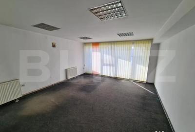 Casă cu 7 camere cu Teren 756 Mp în Central - 8