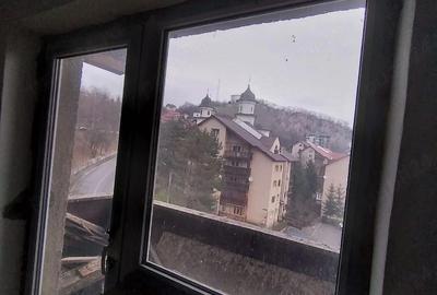 Apartament cu 2 camere decomandat în Răcădău - 2