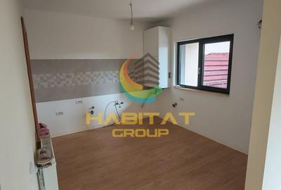 Casă cu 4 camere cu Canalizare în Central - 50