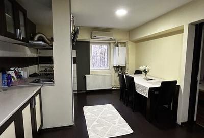 Apartament cu 3 camere în Central - 3
