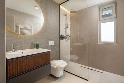 Apartament cu 3 camere decomandat, mobilat în Tractorul - 6